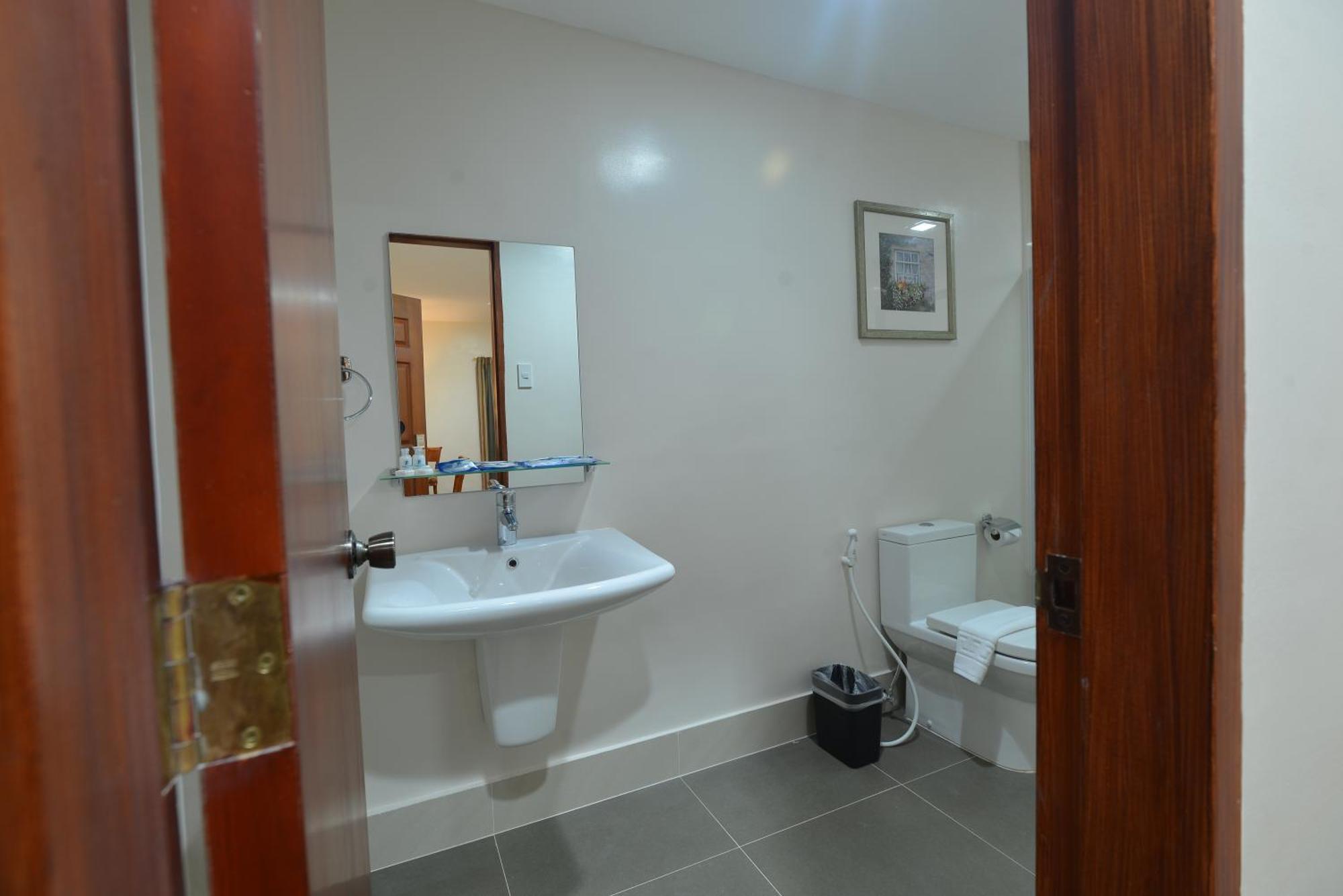 Royal Suites Condotel Kalibo Δωμάτιο φωτογραφία