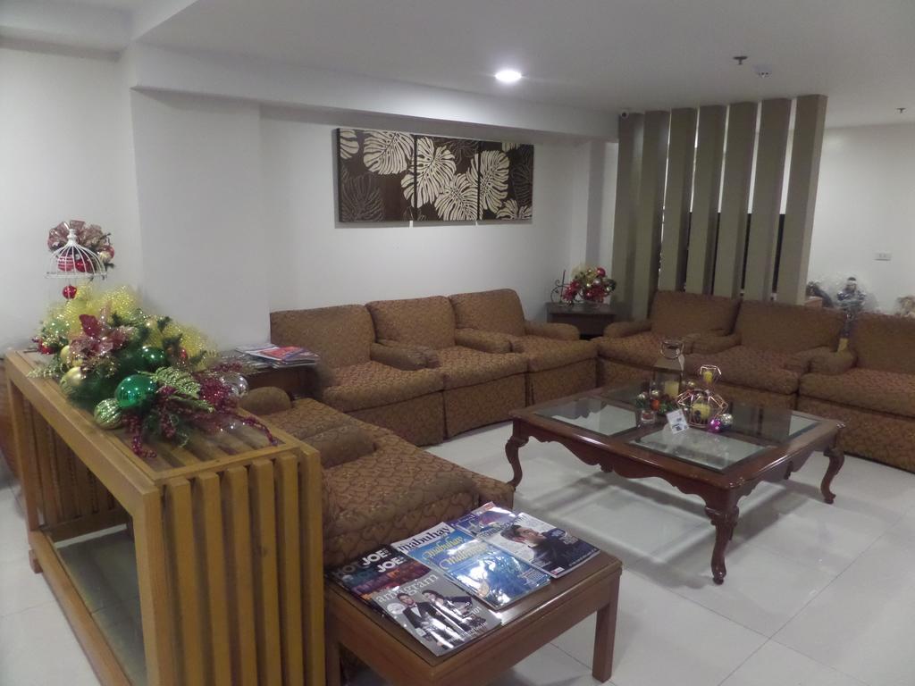Royal Suites Condotel Kalibo Εξωτερικό φωτογραφία